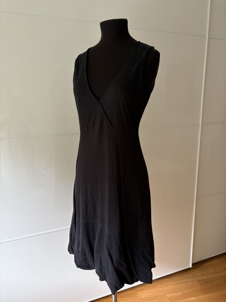 Hugo Boss Vestiti: HUGO BOSS Baumwolle-Jersey, Gr. M, Schwarz – Usato da Bern venduto da Etzy