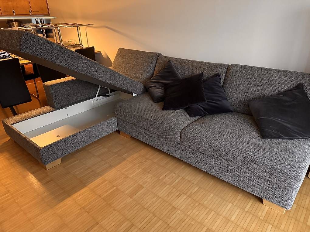 Divani: Gemütliches Ecksofa – Usato da Lausen venduto da 160899 1