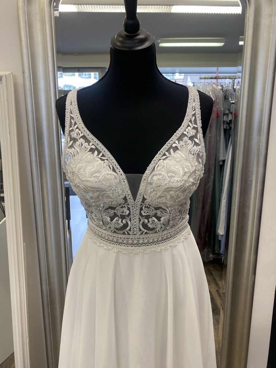 Kleider: Kurzes Brautkleid Gr. 32 neuwertig – Neu (gemäss Beschreibung) aus Schlatt ZH von mak_wrr6 1