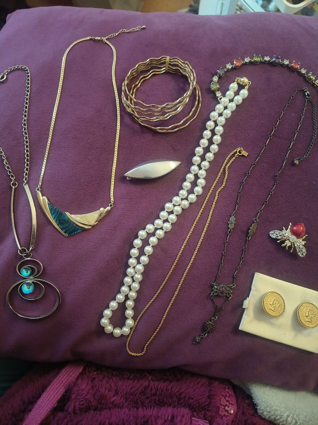 Sonstiger Schmuck: lot bijoux diverses  – Gebraucht aus Pampigny von Nathbn