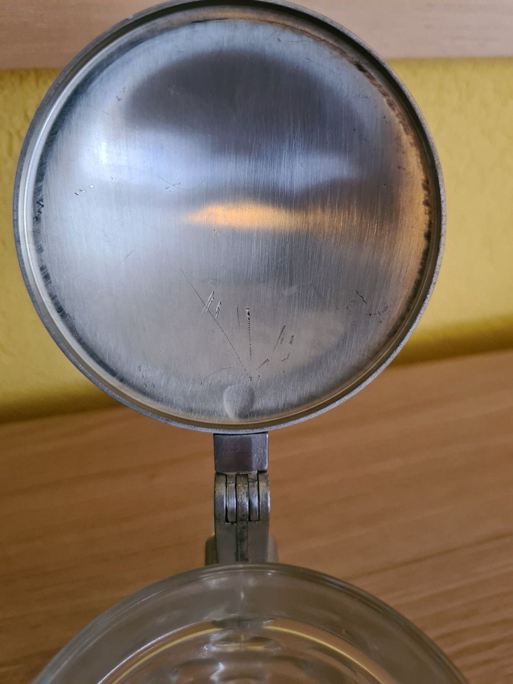 Bicchieri: Humpen mit Zinndeckel – Usato da St. Gallen venduto da limonaden 3