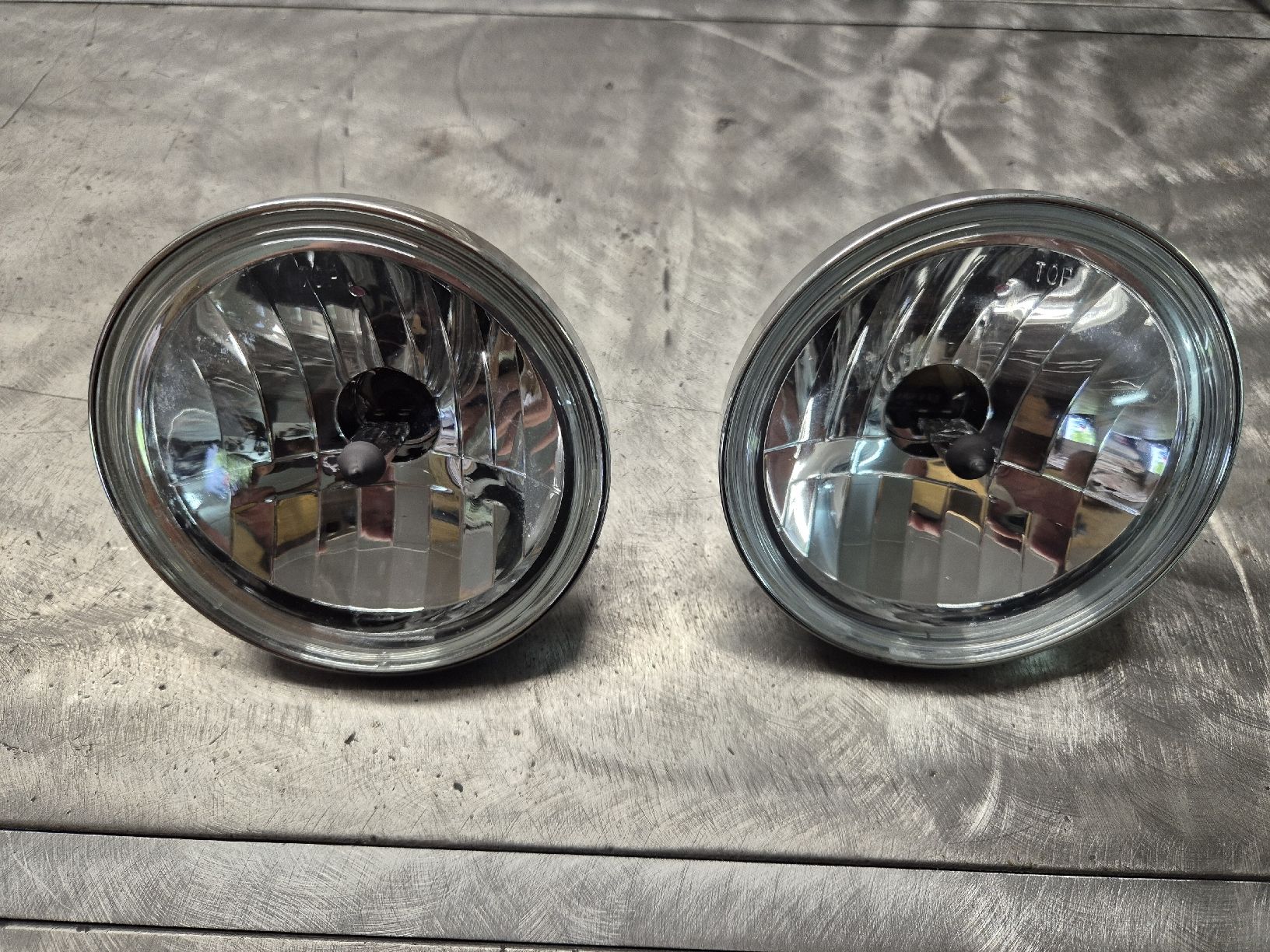 Harley-Davidson Fari: Optiques passing lamp Harley-Davidson  – Nuovo e nell'imballaggio originale da Le Locle venduto da CHEGUA