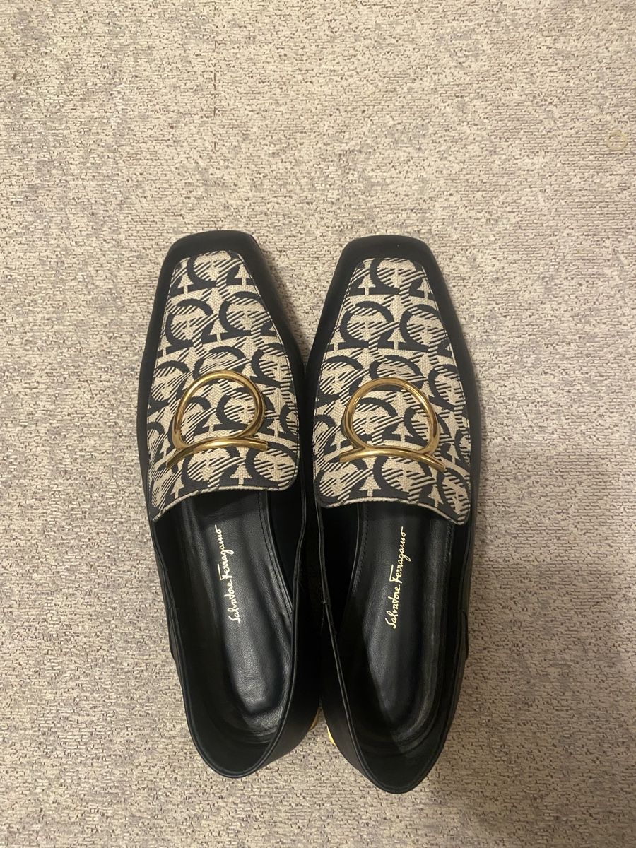 Salvatore Ferragamo Scarpe da donna: Salvatore Ferragamo Loafers Gr 41 – Usato da Baar venduto da egl_q6qy