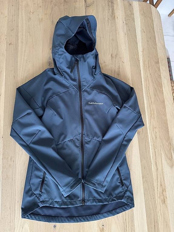 Peak Performance Giacche: Regenjacke / Softshell Peak Performance XS – Usato da Oberengstringen venduto da zimtie 2