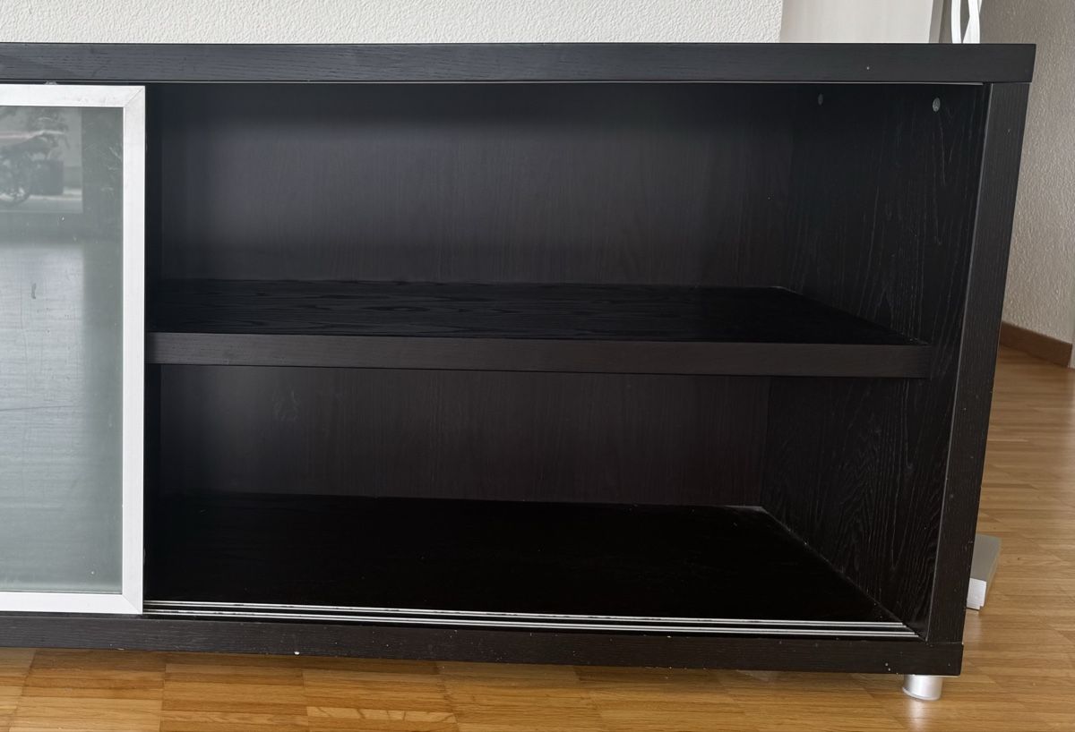 Cassettiere: Sideboard mit Glasfront, schwarz – Usato da Luzern venduto da Markusd75 2