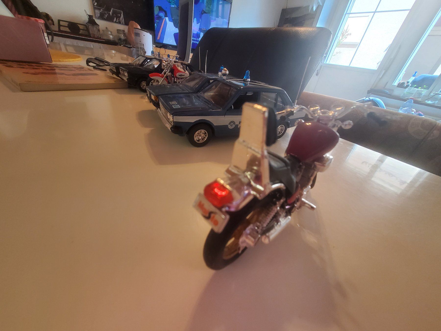 Kit di modellismo & Modellini statici: Yamaha Chopper Modell Motorrad 1:24 – Usato da Balsthal venduto da redcarpet 1