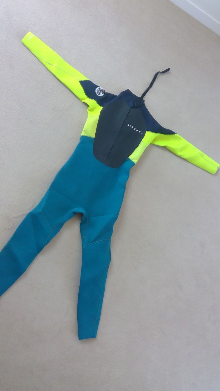 Rip Curl Completi: Neoprenanzug – Usato da Vufflens-le-Château venduto da aurelia.rappo 2
