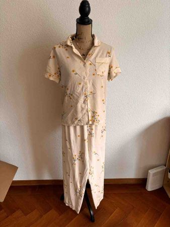 Pyjamaset kurzarm gemustert Grösse M neuwertig