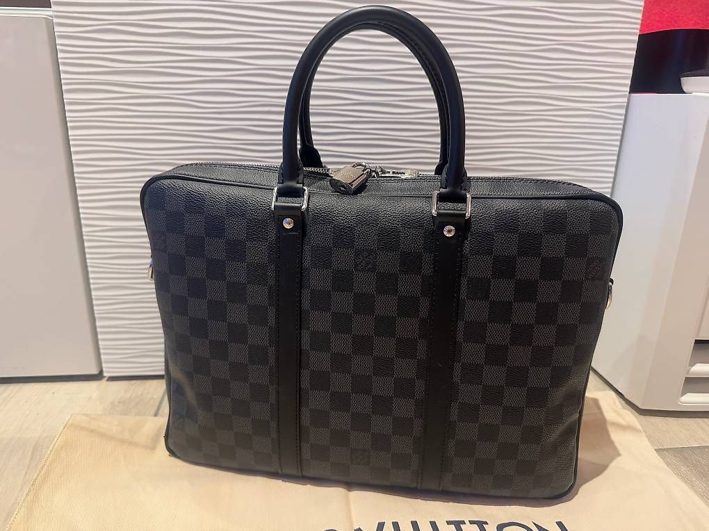 Louis Vuitton Valigie & Borse: Louis Vuitton porte document voyage Damier Graphite – Nuovo (secondo la descrizione) da Tramelan venduto da Rickyricky