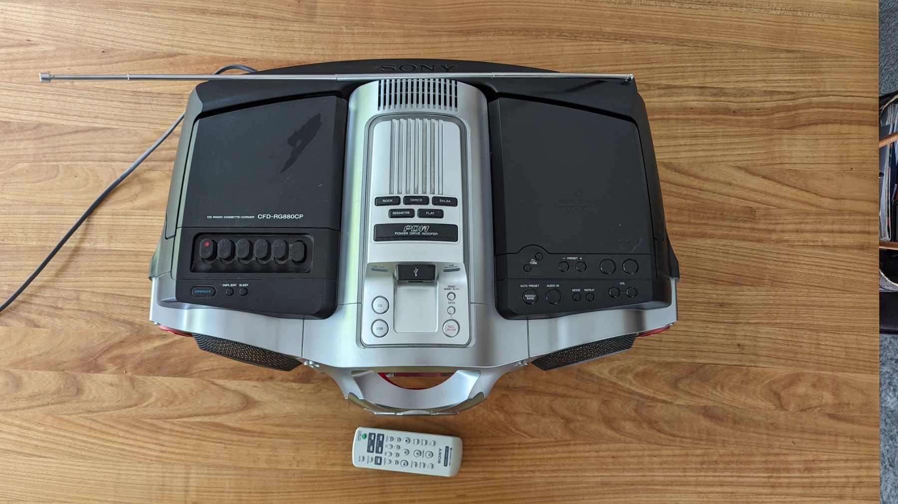 Sony Multimediaplayer & Streamer: Sony Xplod  CFD-RG880CP Ghettoblaster – Gebraucht aus Zeihen von  1