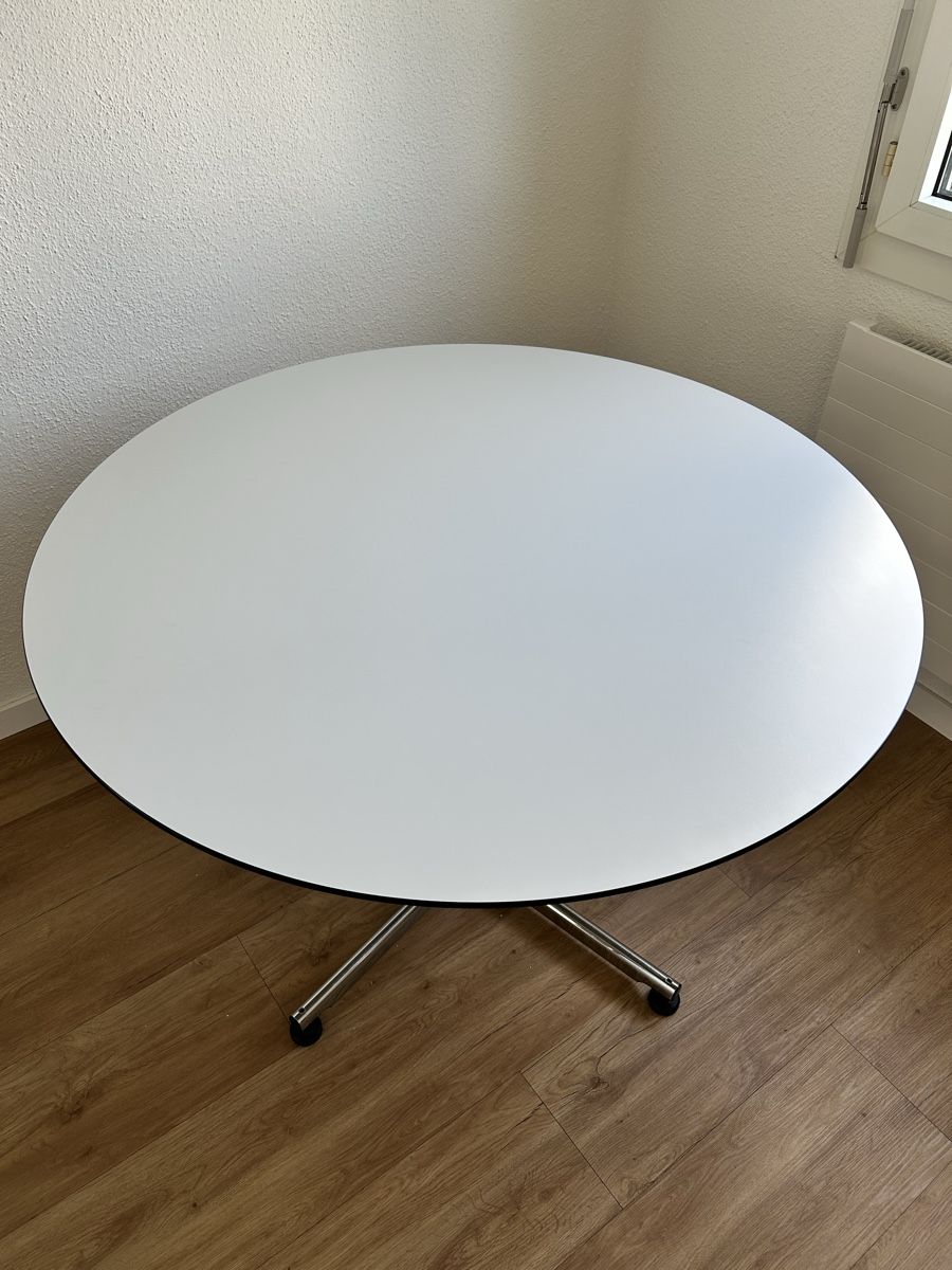 Tables: USM Kitos Tisch – D'occasion à Romanshorn par Mconrad1 1