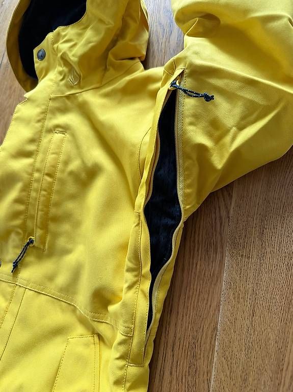 Volcom Giacche & Cappotti: Veste ski pour enfant Volcom – Usato da Auvernier venduto da Luciforms 1