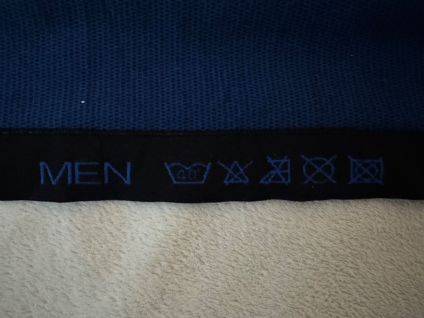 T-shirt: Funktionsshirt für Herren – Usato da kloten venduto da Sneki5 2