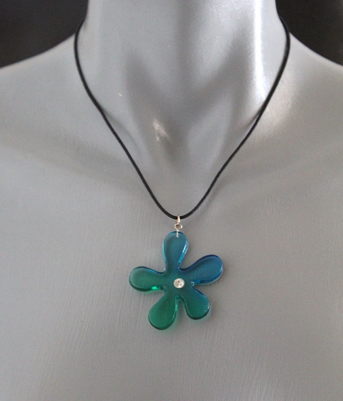 Catenine: Neu, Modeschmuck Kette, Länge ca. 25 cm – Usato da Locarno venduto da madame-tus-sauds 1