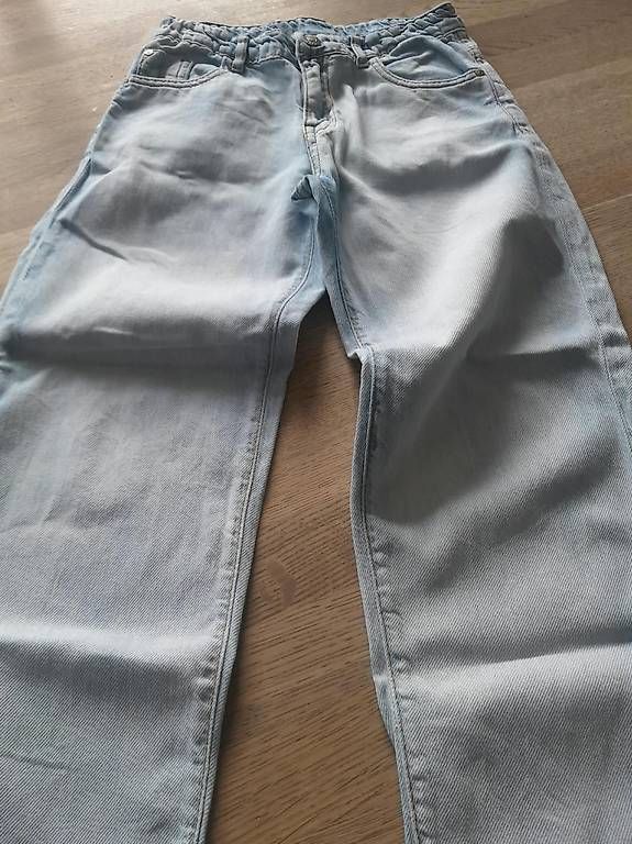 Pantaloni: Jeanshose Gr 140 – Usato da Buochs venduto da DODGEO11