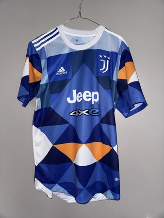 Juventus Sondertrikot/Special Jersey Grösse L