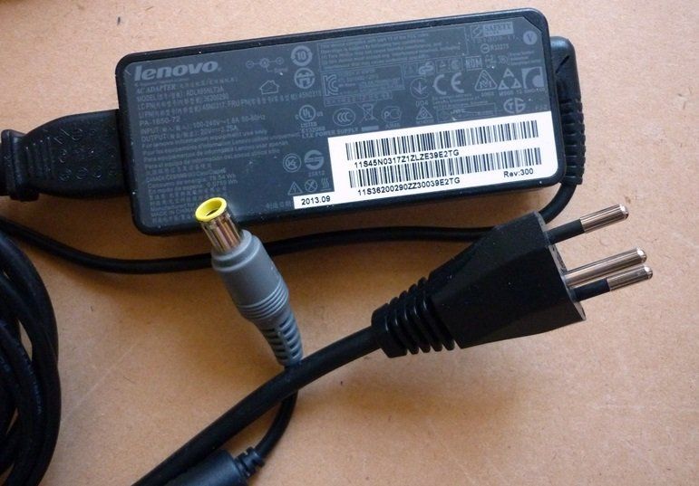 Lenovo Unità & Adattatore: Lot LENOVO-Adapter – Usato da Adliswil venduto da di_hans 6