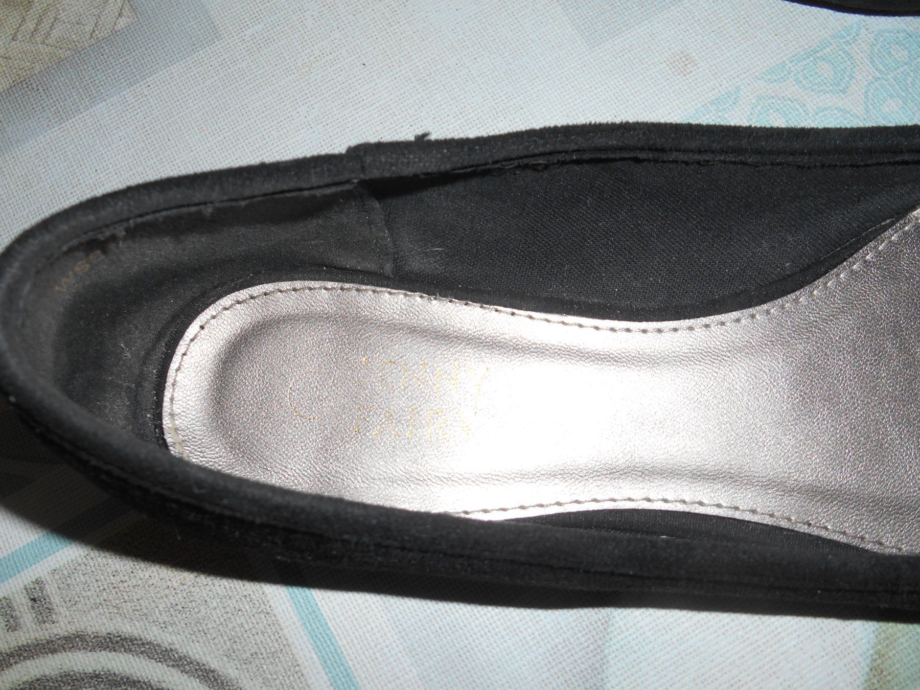Scarpe da donna: Ballerine noire – Nuovo (secondo la descrizione) da La Sarraz venduto da Mbeatles 2