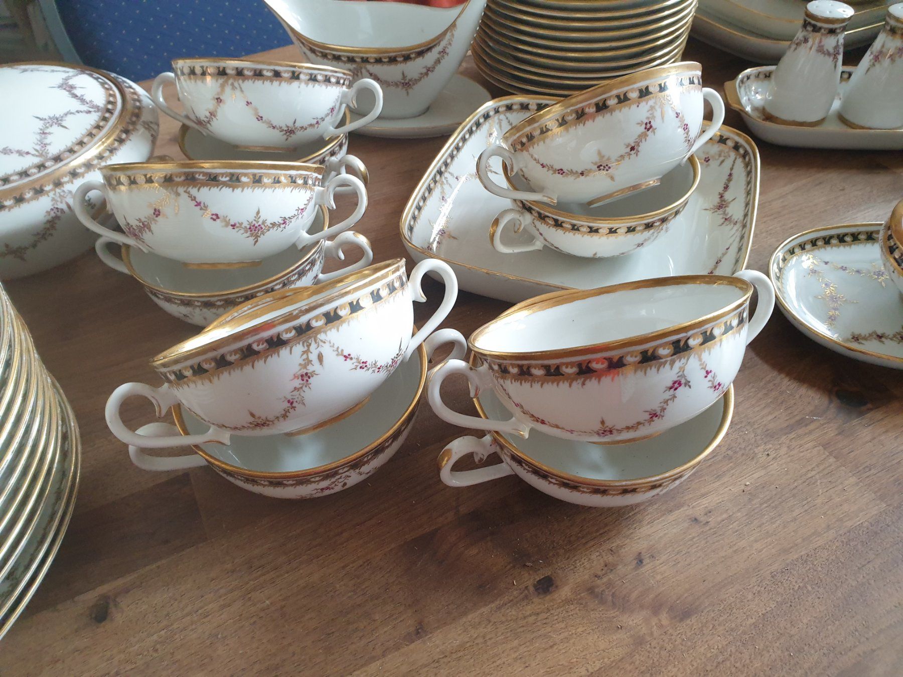 Set di piatti: Vaisselle de Langenthal – Usato da Yvonand venduto da mabrocante 1
