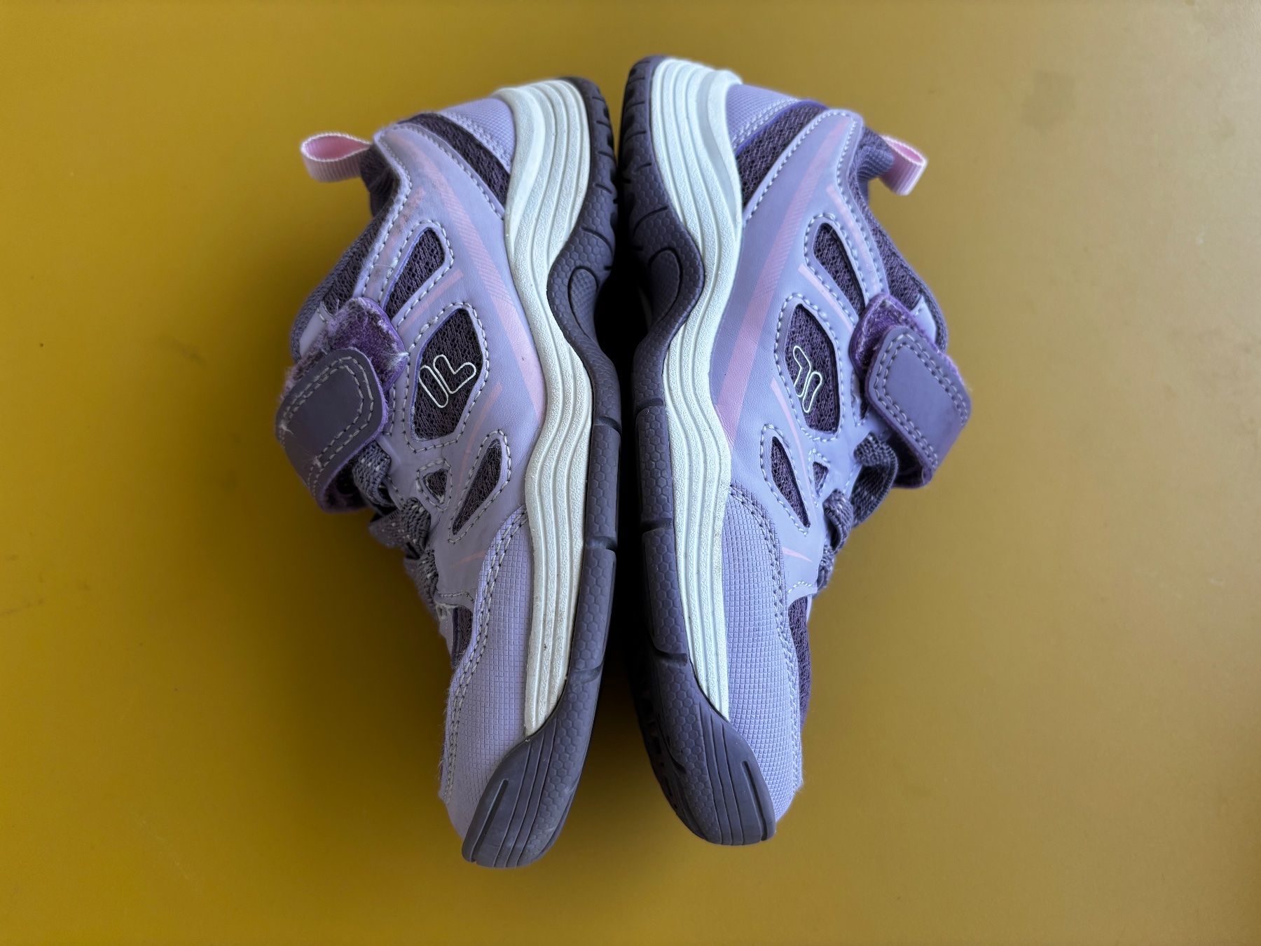 Fila Scarpe per ragazzi: FILA Sneakers lila Gr. 28 – Usato da Zürich venduto da missmodernage 3