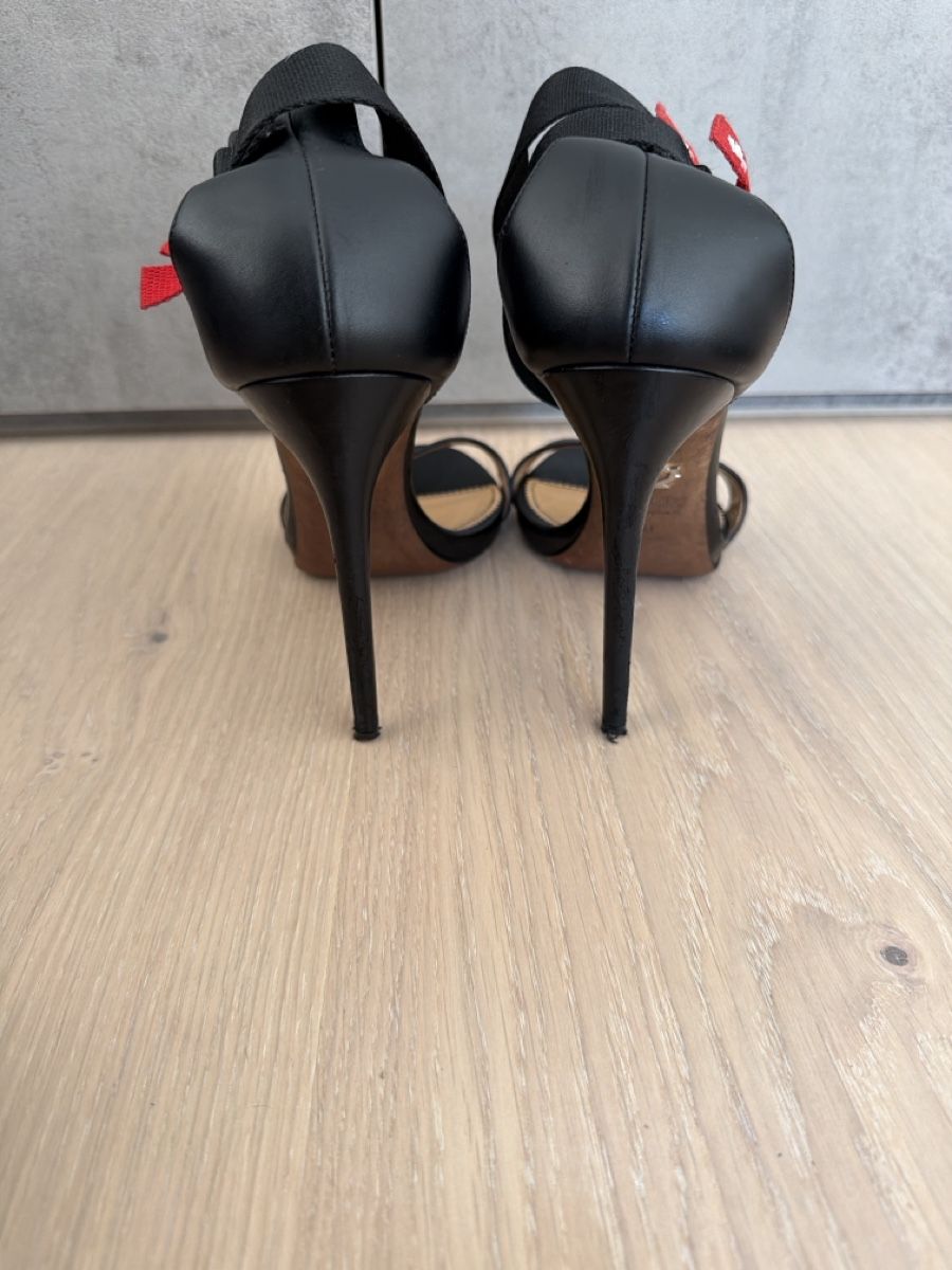 Dsquared2 Scarpe da donna: Dsquared high heels – Usato da St. Margrethen SG venduto da shayluxuryfashion1 1