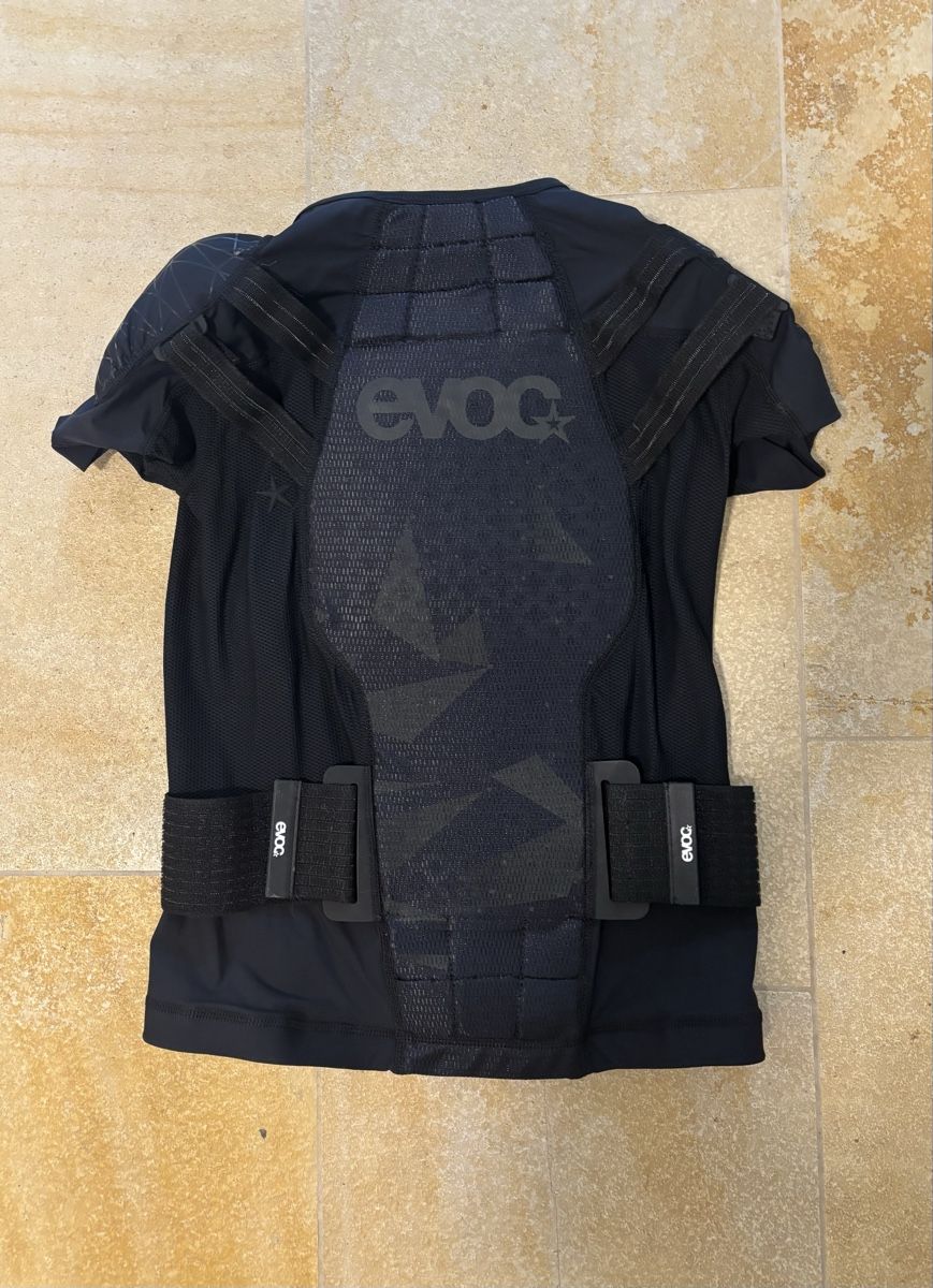 Evoc Protections: Bike Protektor von Evoc Gr. JL – Neuf avec emballage d'origine à Sörenberg par dfew 1