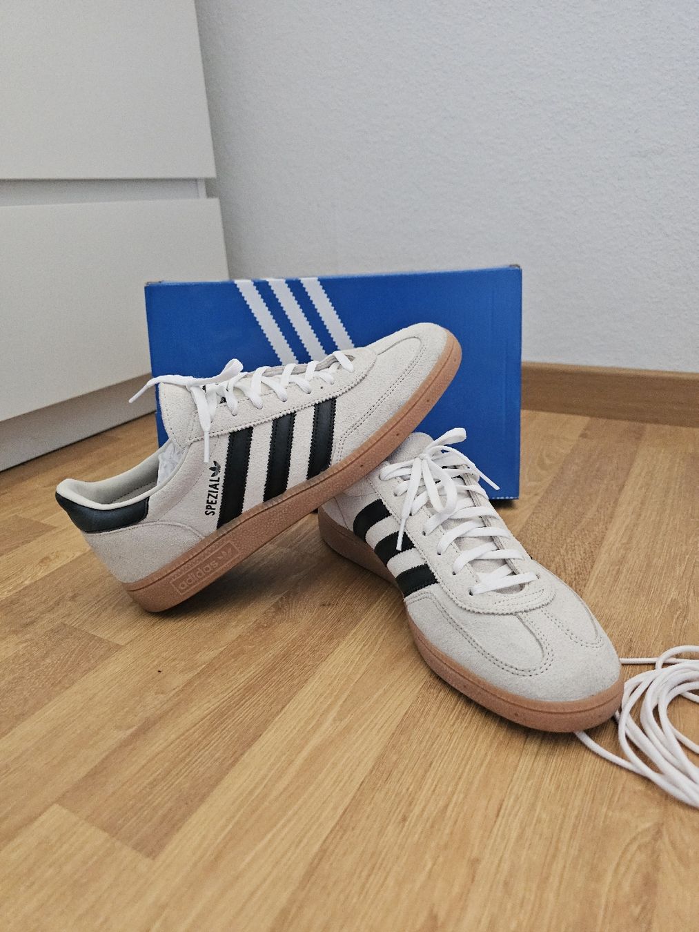 Adidas Herrenschuhe: Adidas Handball Spezial – Neu (gemäss Beschreibung) aus Belp von fabiocardoso 2