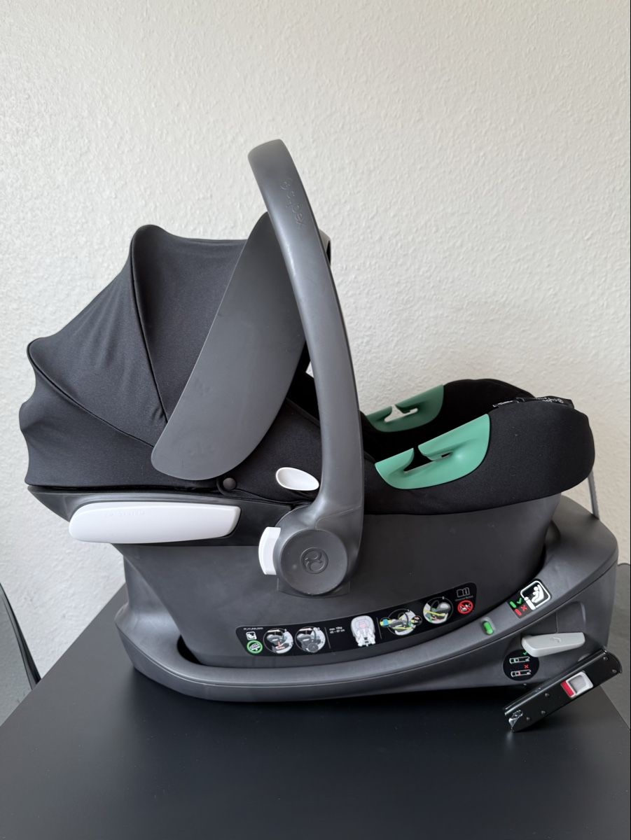Cybex Sièges auto: Siège auto Cybex Aton B2 i-Size + Base One – D'occasion à Genève par midionze 9