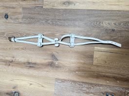 Great Temperley leather white belt. S