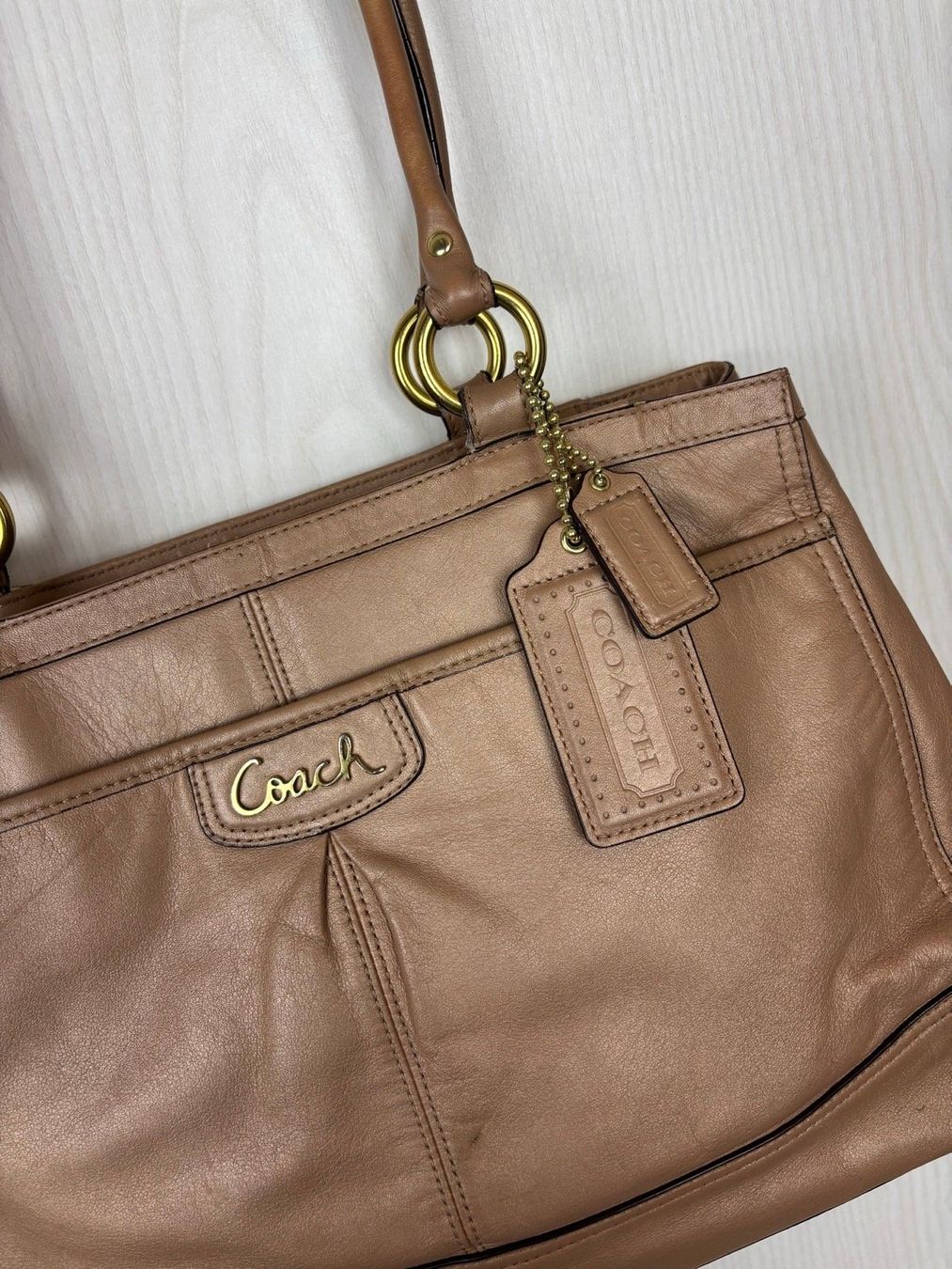 Coach Borse da donna: Coach Leather Shoulder Bag – Usato da Tägerwilen venduto da Akh.Boutique 1