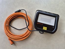 LEDVANCE LED Fluter 50W mit Kabel & Stecker