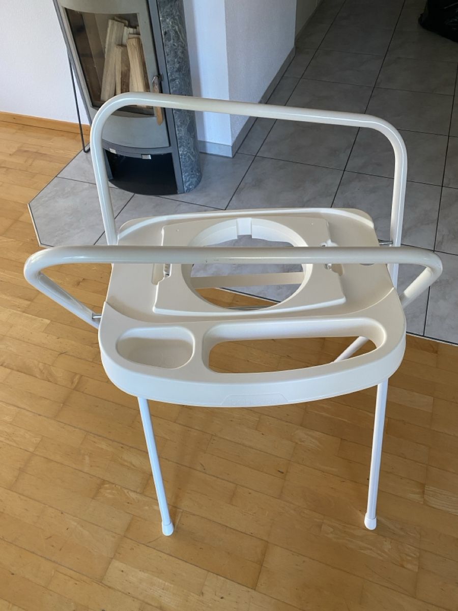 Tutto per il bagno: Bébéjou Badewannenständer weiss – Usato da Zäziwil venduto da Michu810