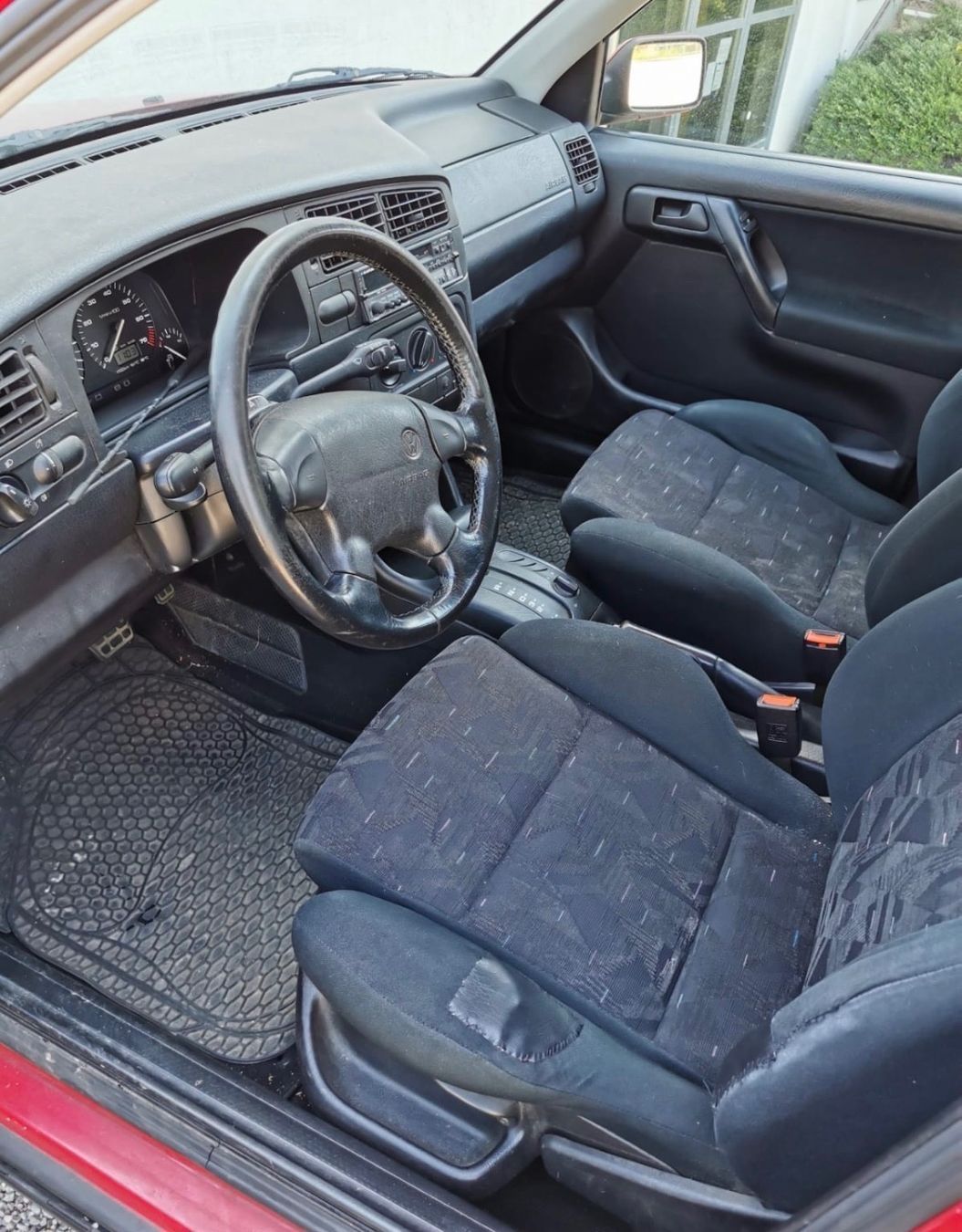 VW Autos: VW Golf VR6, ab Platz JG 1993., mit AHK. – Gebraucht aus Schänis von nik_f2wb 3