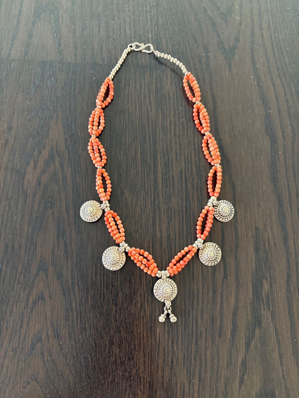 Catenine: Korallen mit Silber Kugel 925 collier – Nuovo (secondo la descrizione) da Schönenberg ZH venduto da JaluTa