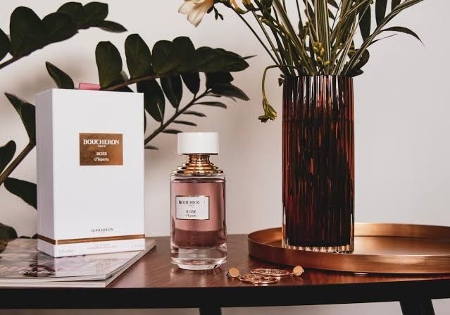 Boucheron Profumi & Eau de Toilette: Rose d'Isparta  by Boucheron 6 ml  sample – Nuovo (secondo la descrizione) da Chêne-Bougeries venduto da Seetooyoo 4