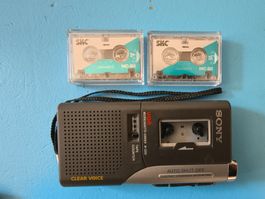 Sony M-535V Mikro Kassetten Rekorder mit 2 SKC Kassetten
