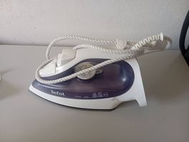 Dampfbuegeleisen Tefal Prima 2250 guter Zustand