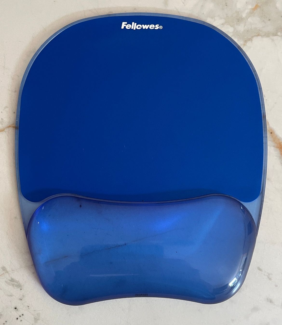 Fellowes Tappetini per mouse: Fellowes Mousepad CRYSTAL GEL - NEW – Nuovo (secondo la descrizione) da Le Noirmont venduto da bouboun21