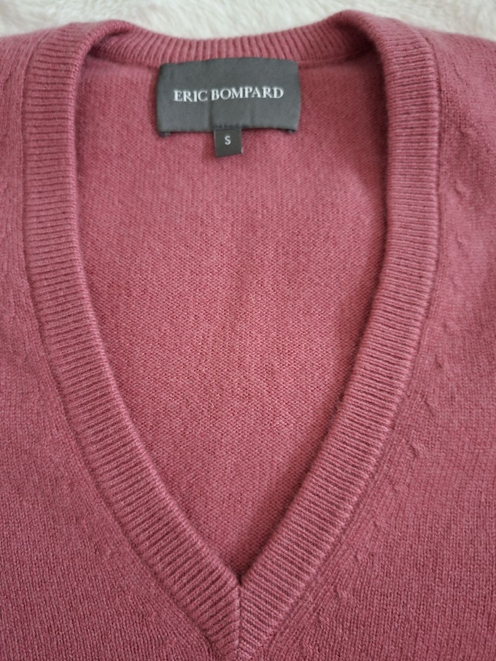 Maglioni & Felpe: Pull 100%  cachemire Eric Bompard, S – Usato da Renens VD venduto da ser_j2fn 2