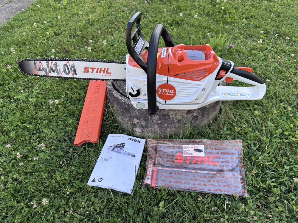 Neue Akku Motorsäge STIHL MSA 300 C,Schwert 40cm, Jahr 2022 | Kaufen ...