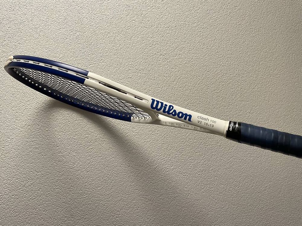 Raquette tennis Wilson Clash 100 V2, édition 