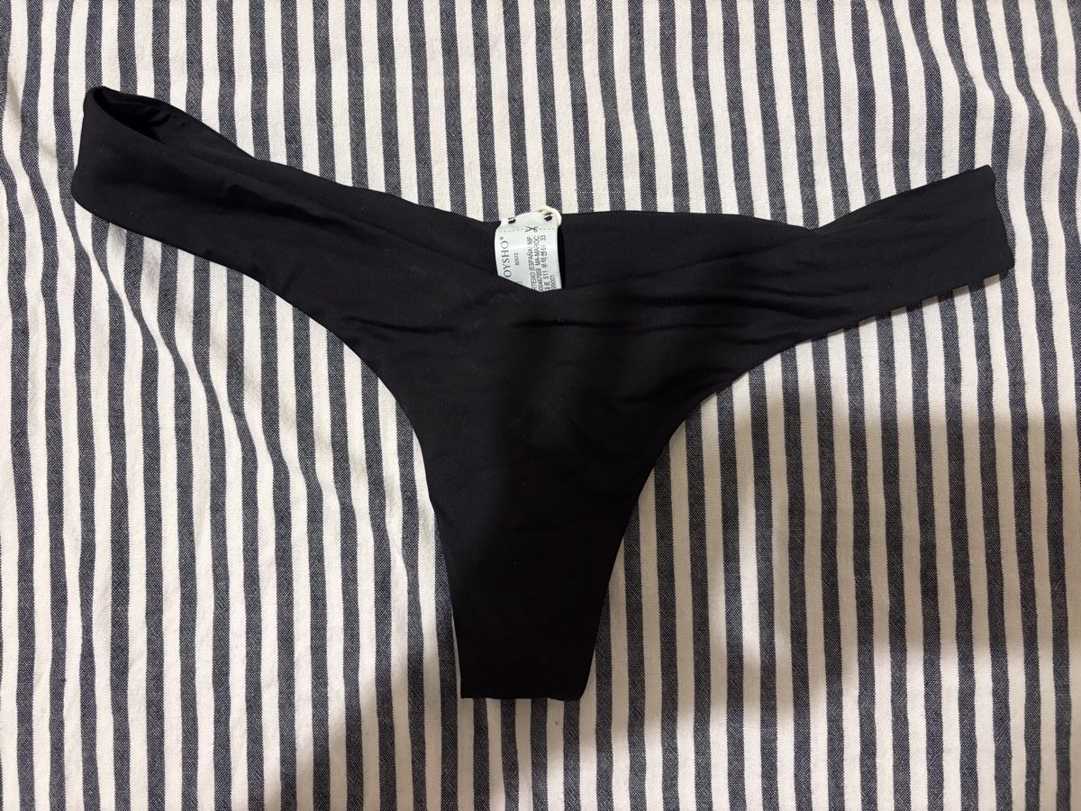 Oysho Badekleider & Bikinis: Swimsuit Brazilian bottom S – Neu und originalverpackt aus Zürich von mat_58mf 3