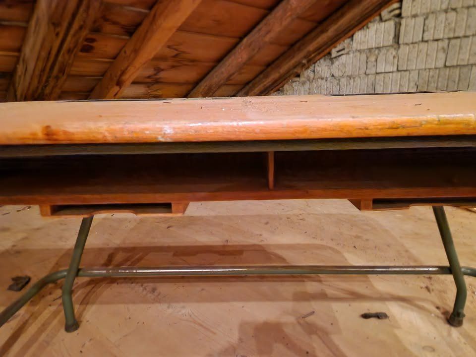 Scrivanie: Ancien bureau double d'écolier – Usato da Ste-Croix venduto da gfamily 4