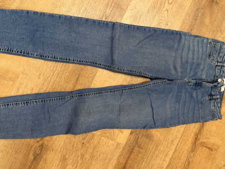 Perfect Jeans Molly, Grösse M, Top Zustand für den Frühling!