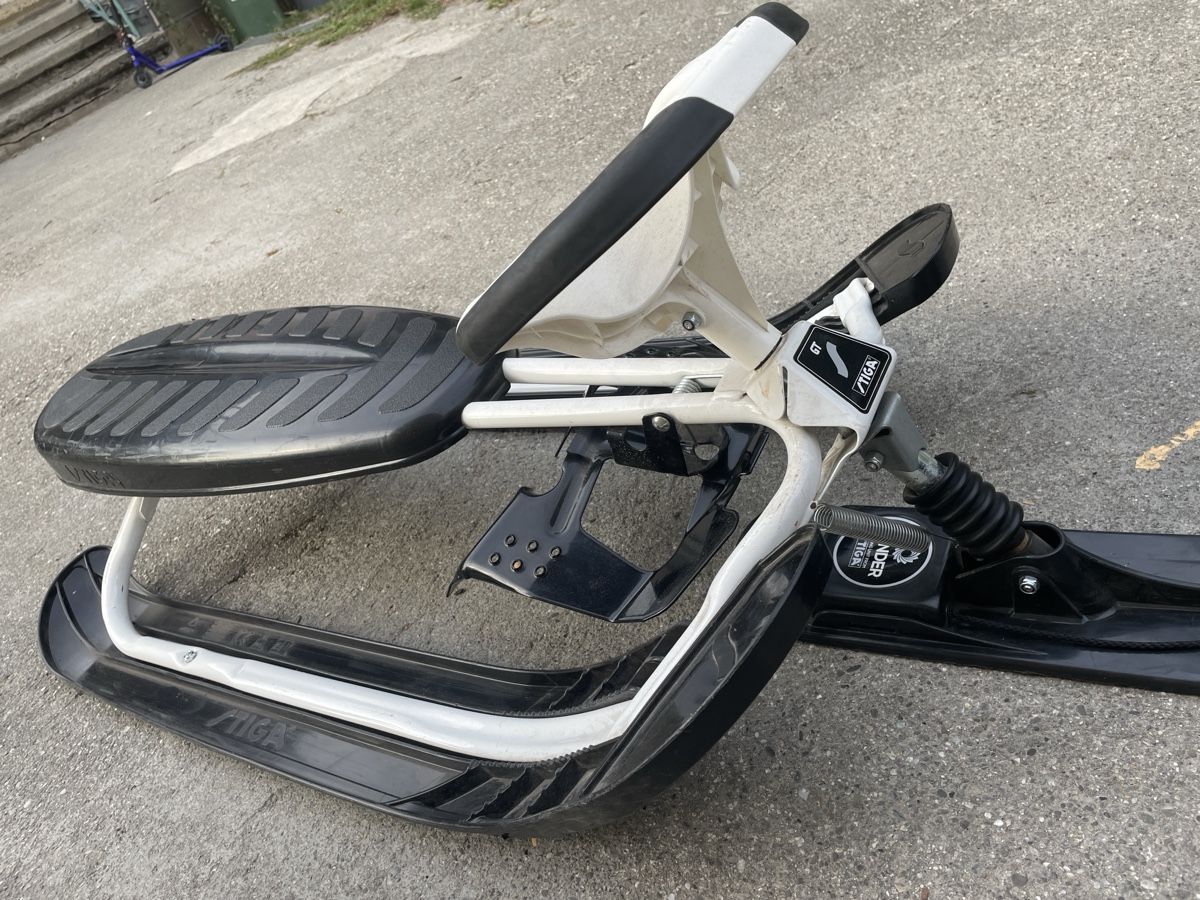 Stiga Luge: Luge Stiga – D'occasion à Vernier par Cocopschit 2