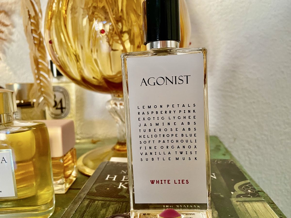 Parfums & Eau de Toilette: Rare Agonist White Lies 50ml – D'occasion à Bossonnens par Ylangsoleil