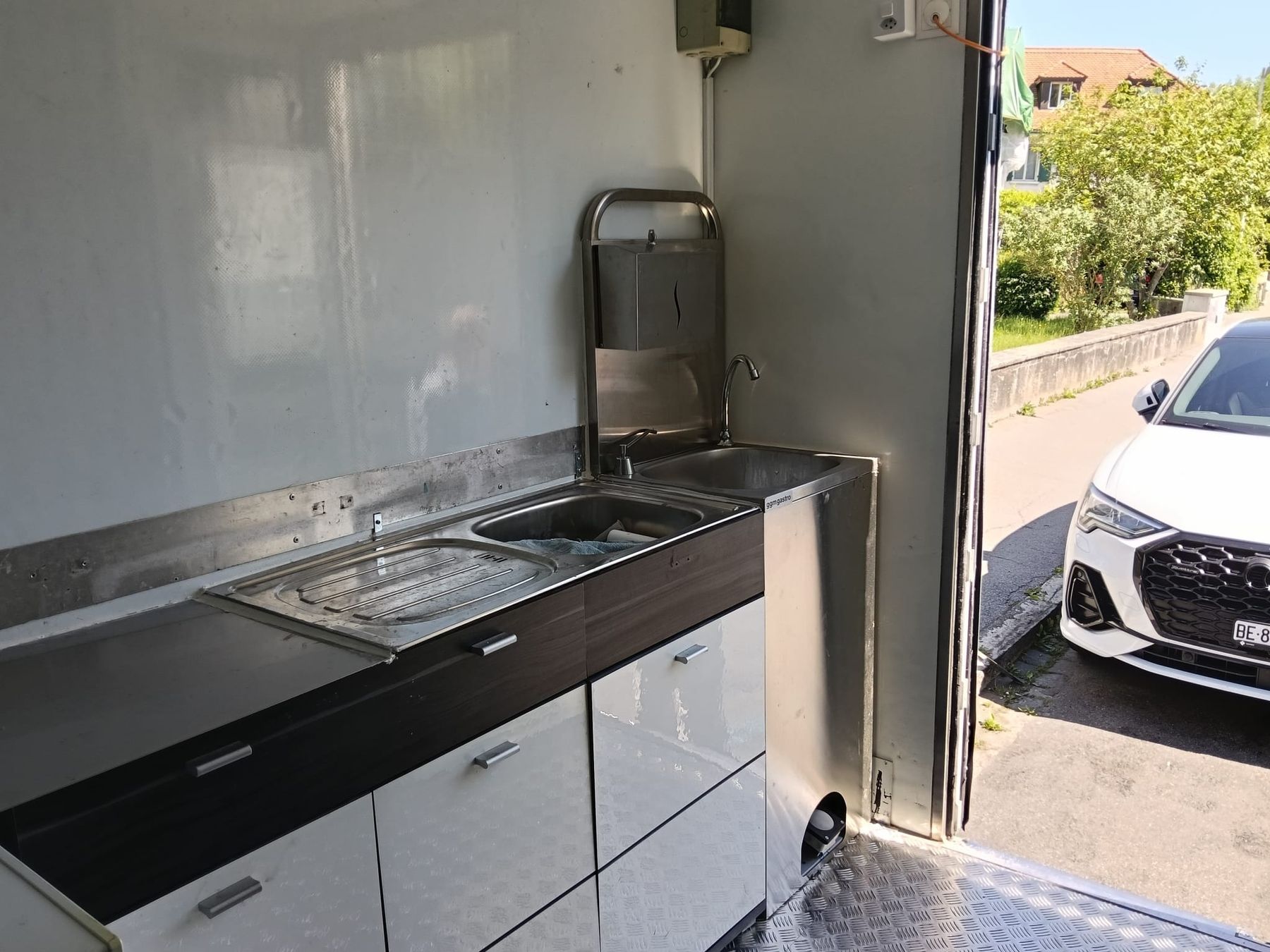 Autoribaltabili: food truck – Usato da Bern venduto da ahm_88xy 5
