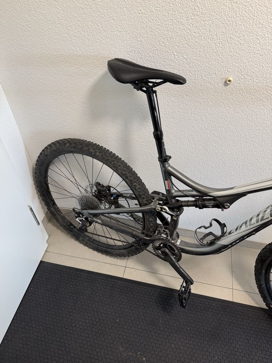 Specialized Biciclette: Specialized Stumpjumper FSR Elite 29 – Usato da Dübendorf venduto da bay_yg29 1