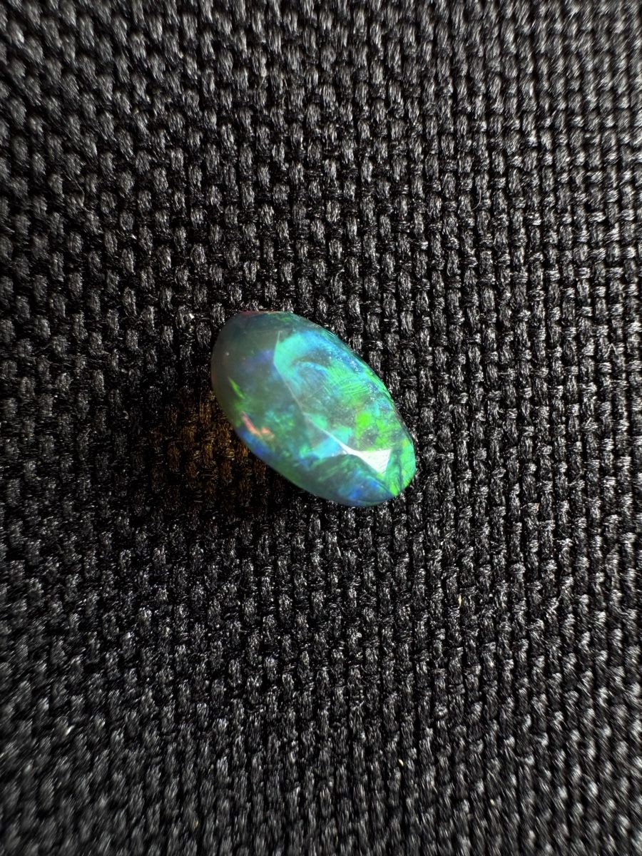 Pietre preziose: Black Opal 1.25ct – Nuovo e nell'imballaggio originale da Wängi venduto da Horus90 6