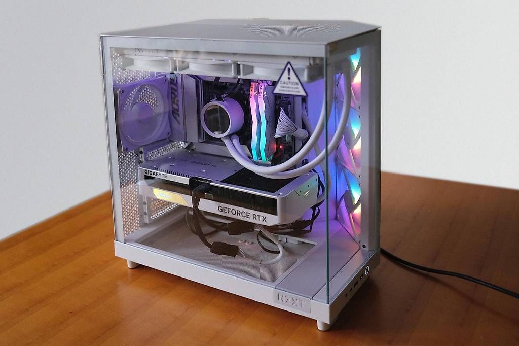 PCs: High-End Gaming-PC Komplett-Setup / Einzelverkauf möglich – Gebraucht aus Zürich von lee_h7x7
